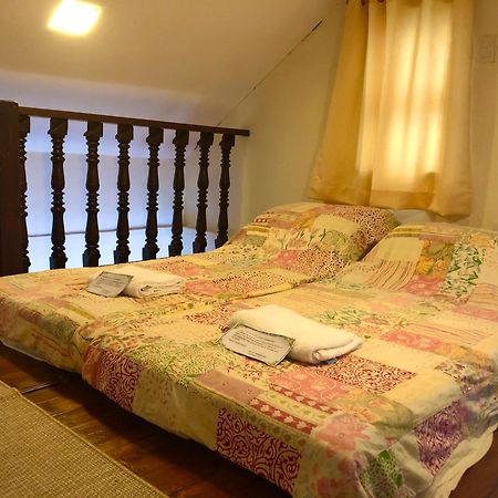 Ataalaya Farmhouse Batangas Quarto foto